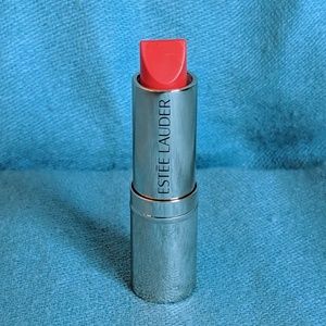 Estee Lauder Pure Color Love Lipstick